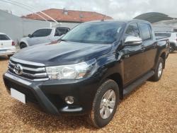 TOYOTA Hilux Caminhonete 2.8 16V SRV 4X4 DIESEL CABINE DUPLA AUTOMTICO