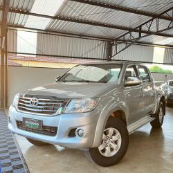 TOYOTA Hilux Caminhonete 2.7 16V 4P SRV FLEX 4X4  CABINE DUPLA AUTOMTICO