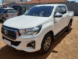 TOYOTA Hilux Caminhonete 2.7 16V 4P SRV FLEX 4X4  CABINE DUPLA AUTOMTICO