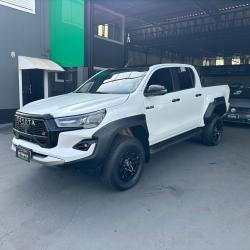 TOYOTA Hilux Caminhonete 2.8 16V GR SPORT 4X4 TURBO DIESEL CABINE DUPLA AUTOMTICO