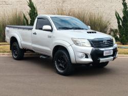 TOYOTA Hilux Caminhonete 3.0 4P SR TURBO DIESEL CABINE SIMPLES