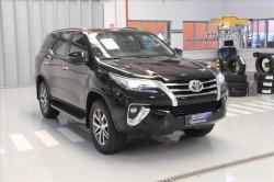 TOYOTA Hilux SW4 2.8 4P SRX 4X4 TURBO DIESEL AUTOMTICO