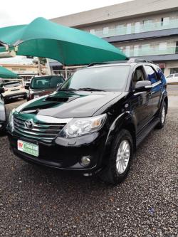 TOYOTA Hilux SW4 3.0 16V 4P SR 4X4 TURBO DIESEL AUTOMTICO