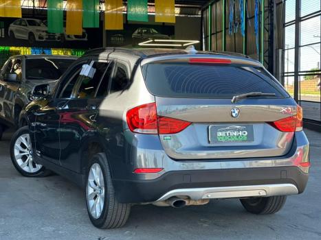 BMW X1 2.0 16V 4P 18I S DRIVE AUTOM�TICO, Foto 3