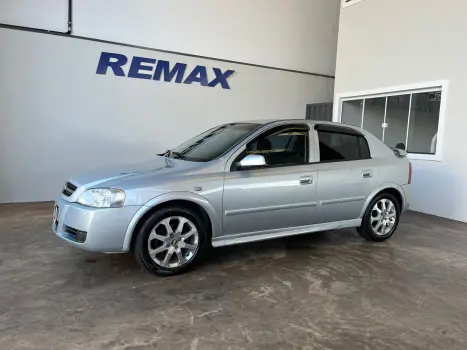 CHEVROLET Astra Sedan 2.0 4P ADVANTAGE, Foto 2