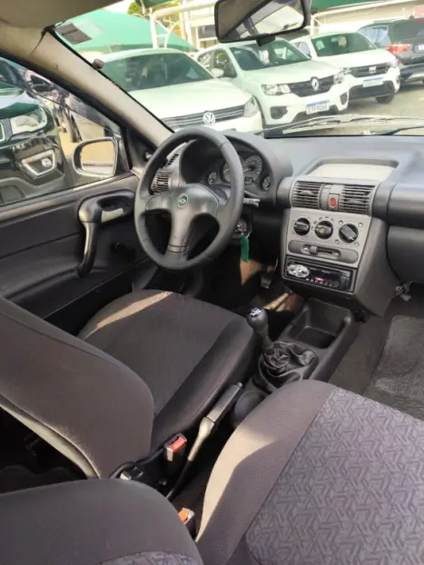 CHEVROLET Classic Sedan 1.0 4P, Foto 4
