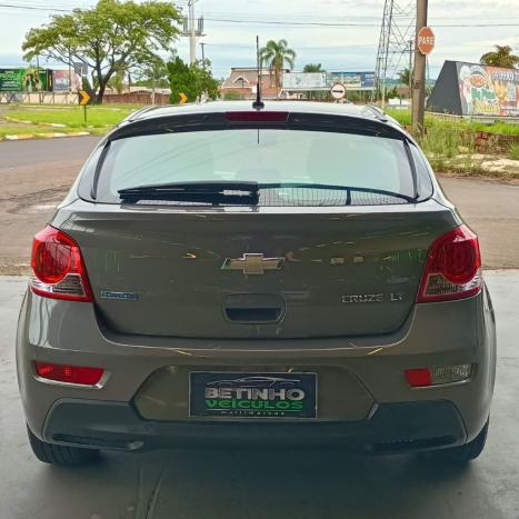 CHEVROLET Cruze Sedan 1.4 16V 4P LT FLEX TURBO AUTOMTICO, Foto 8