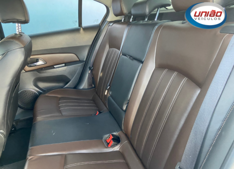 CHEVROLET Cruze Sedan 1.8 16V 4P LTZ ECOTEC FLEX AUTOM�TICO, Foto 11