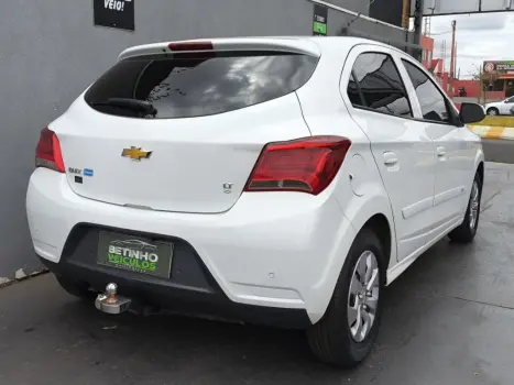 CHEVROLET Onix Hatch 1.0 4P FLEX LT, Foto 5
