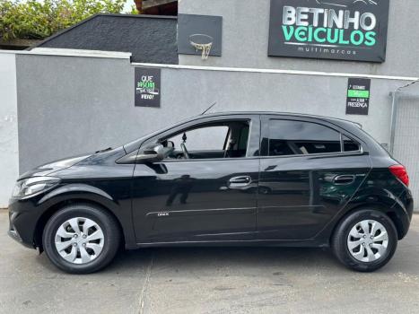 CHEVROLET Onix Hatch 1.0 4P FLEX LT, Foto 5 CHEVROLET Onix Hatch 1.0 4P FLEX LT, Foto 5