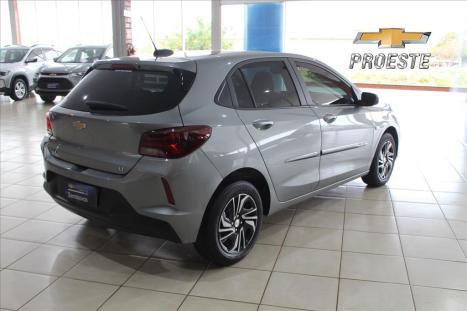 CHEVROLET Onix Hatch 1.0 12V 4P FLEX LT TURBO, Foto 8
