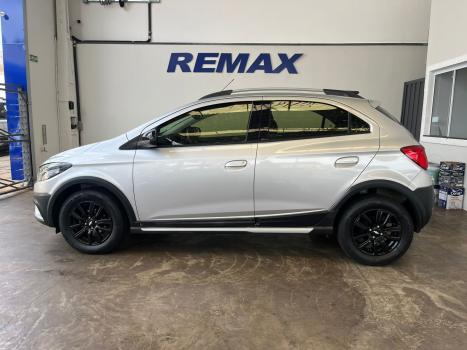 CHEVROLET Onix Hatch 1.4 4P FLEX ACTIV AUTOM�TICO, Foto 8