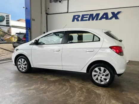 CHEVROLET Onix Hatch 1.4 4P FLEX LT, Foto 4