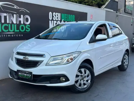 CHEVROLET Onix Hatch 1.0 4P FLEX LT, Foto 1