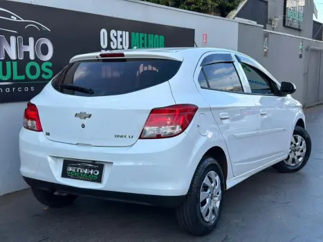 CHEVROLET Onix Hatch 1.0 4P FLEX LT, Foto 4