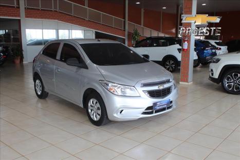 CHEVROLET Onix Hatch 1.0 4P FLEX LT, Foto 3