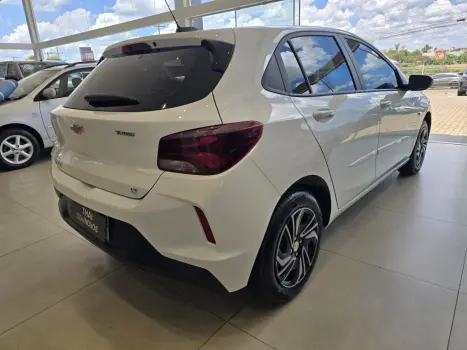 CHEVROLET Onix Hatch 1.0 12V 4P FLEX LT TURBO AUTOM�TICO, Foto 6