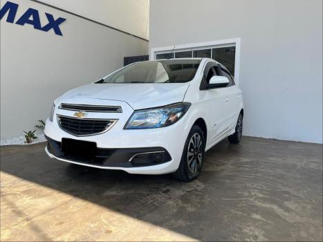 CHEVROLET Onix Hatch 1.4 4P FLEX LTZ AUTOM�TICO, Foto 3