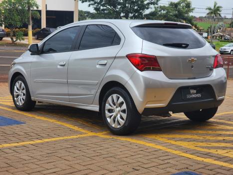 CHEVROLET Onix Hatch 1.4 4P FLEX LT AUTOM�TICO, Foto 6
