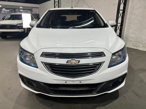 CHEVROLET Onix Hatch 1.4 4P FLEX LTZ, Foto 4