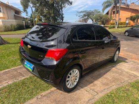 CHEVROLET Onix Hatch 1.4 4P FLEX LT, Foto 3