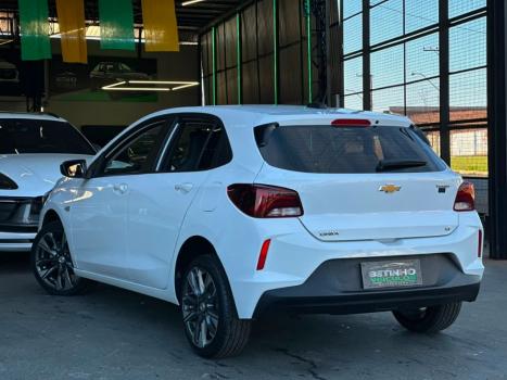 CHEVROLET Onix Hatch 1.4 4P FLEX LT, Foto 3