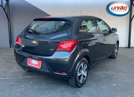 CHEVROLET Onix Hatch 1.4 4P FLEX LTZ AUTOM�TICO, Foto 5