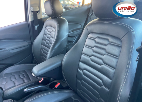 CHEVROLET Onix Hatch 1.4 4P FLEX LTZ AUTOM�TICO, Foto 11
