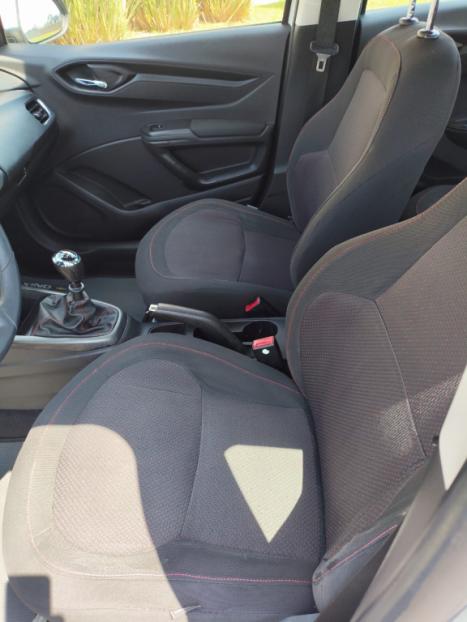 CHEVROLET Onix Hatch 1.4 4P FLEX LTZ, Foto 7