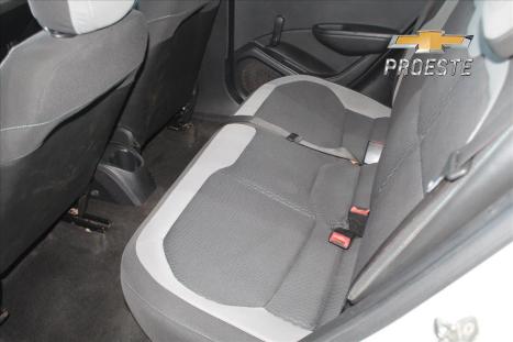 CHEVROLET Onix Hatch 1.0 4P FLEX LS, Foto 6