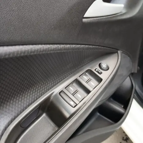 CHEVROLET Onix Sedan 1.0 12V 4P FLEX LT PLUS TURBO, Foto 14