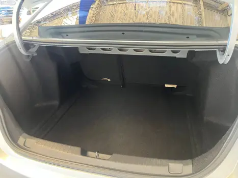 CHEVROLET Onix Sedan 1.0 12V 4P FLEX LTZ PLUS TURBO AUTOM�TICO, Foto 9