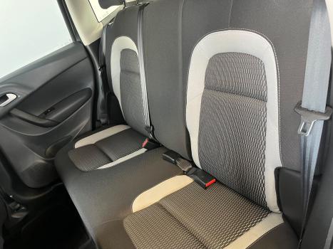 CITROEN C3 1.6 16V 4P FLEX VTI 120 URBAN TRAIL AUTOM�TICO, Foto 10