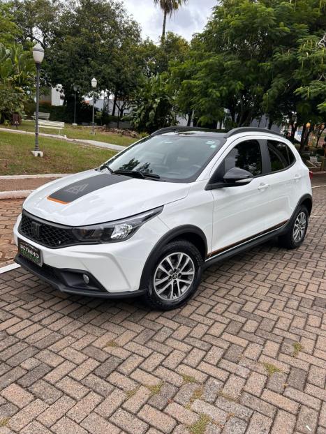 FIAT Argo 1.3 4P FLEX FIREFLY TREKKING AUTOM�TICO CVT, Foto 1