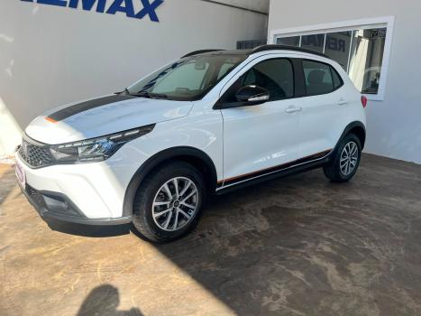 FIAT Argo 1.3 4P FLEX FIREFLY TREKKING AUTOMÁTICO CVT, Foto 5