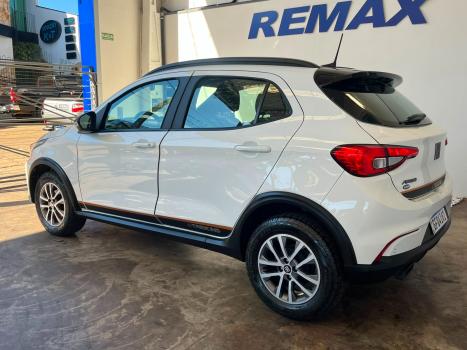 FIAT Argo 1.3 4P FLEX FIREFLY TREKKING AUTOMÁTICO CVT, Foto 6