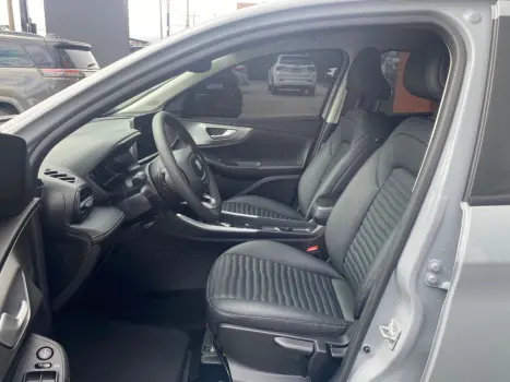 FIAT Fastback 1.0 12V 4P FLEX AUDACE HYBRID 200 TURBO AUTOM�TICO CVT, Foto 9