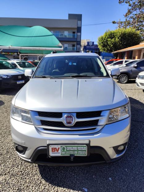 FIAT Freemont 2.4 16V 4P PRECISION AUTOMTICO 7 LUGARES, Foto 2