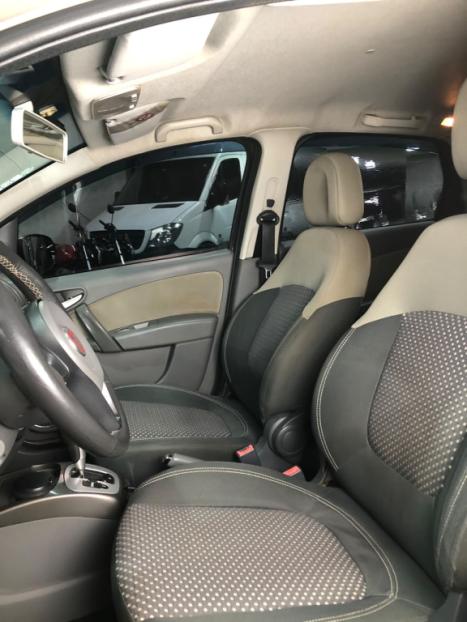 FIAT Grand Siena 1.6 16V 4P FLEX ESSENCE DUALOGIC AUTOMATIZADO, Foto 10