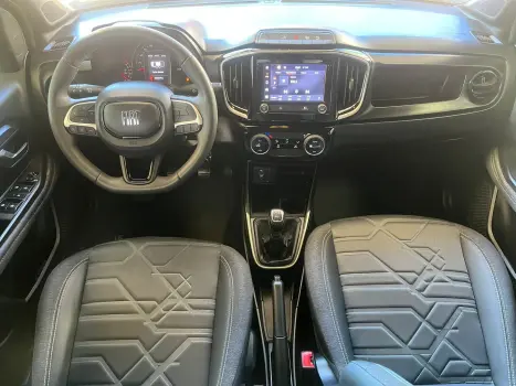 FIAT Strada 1.0 12V TURBO 200 FLEX EDIZIONE 25 CABINE DUPLA CVT AUTOM�TICO, Foto 9