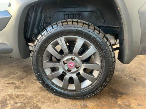 FIAT Strada 1.0 12V TURBO 200 FLEX EDIZIONE 25 CABINE DUPLA CVT AUTOM�TICO, Foto 9