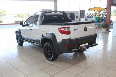 FIAT Strada 1.8 16V FLEX ADVENTURE CABINE ESTENDIDA, Foto 5