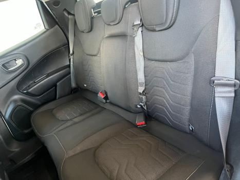 FIAT Toro 1.3 16V 4P FLEX 270 TURBO FREEDOM AUTOM�TICO, Foto 12