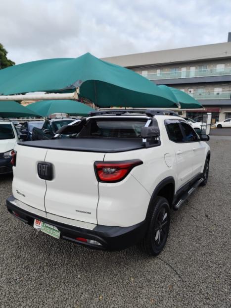 FIAT Toro 1.8 16V 4P FLEX FREEDOM AUTOM�TICO, Foto 9
