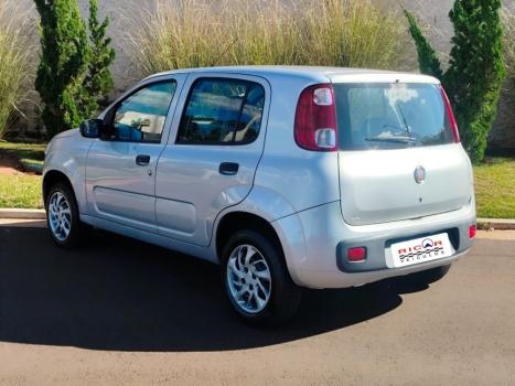 FIAT Uno 1.0 4P FLEX EVO VIVACE CELEBRATION, Foto 6