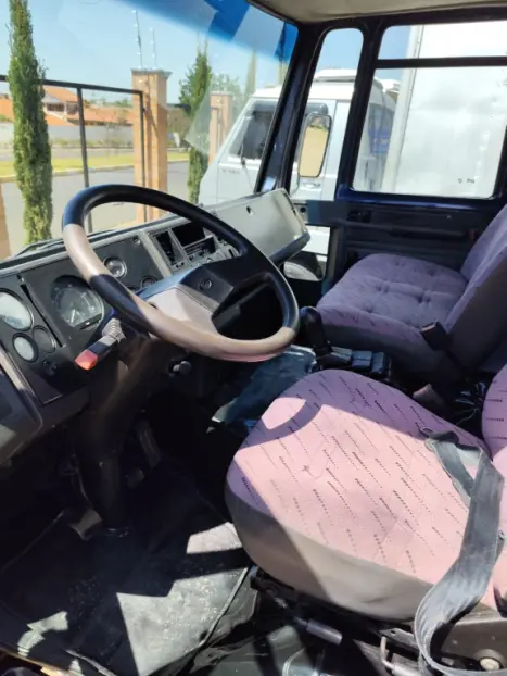 FORD Cargo 815 S, Foto 3