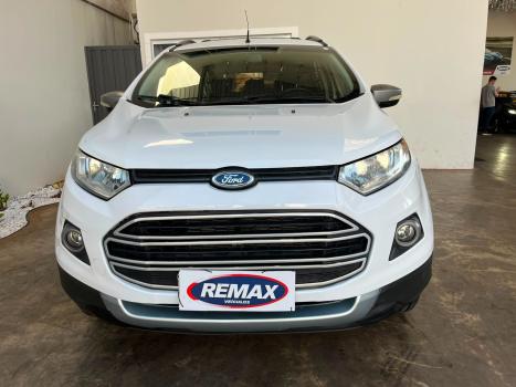 FORD Ecosport 2.0 16V 4P 4WD FREESTYLE FLEX, Foto 2