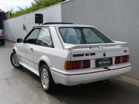 FORD Escort 1.8 XR3, Foto 3 FORD Escort 1.8 XR3, Foto 3