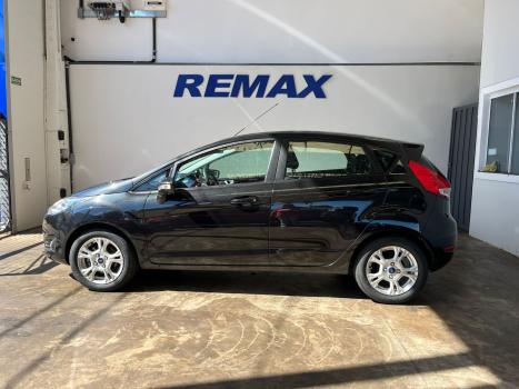 FORD Fiesta Hatch 1.6 4P, Foto 4