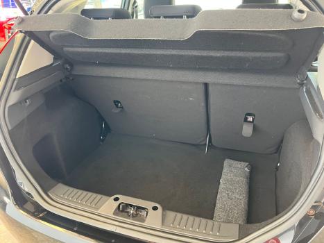 FORD Fiesta Hatch 1.6 4P, Foto 8